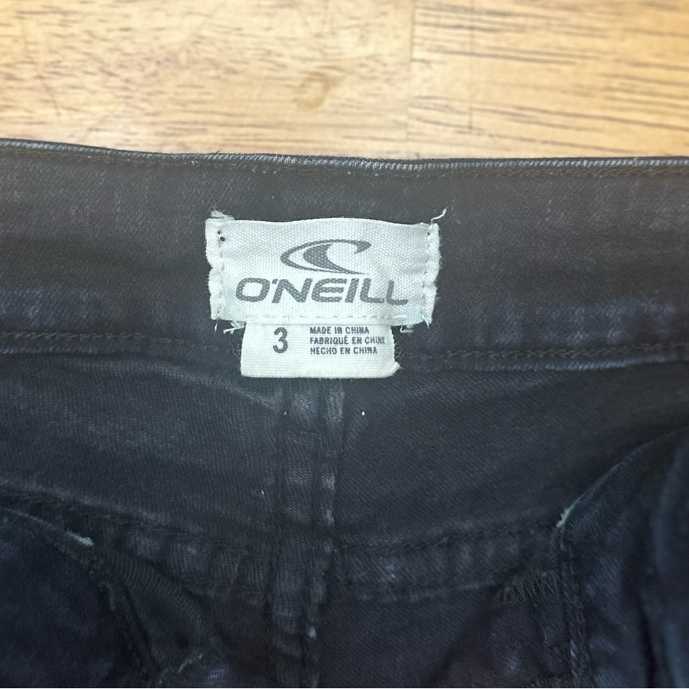 O’ Neill black distressed shorts size 3 - Picture 2 of 3
